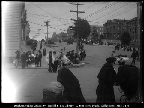 Residents_with_Bundled_Possessions_on_Van_Ness_Ave